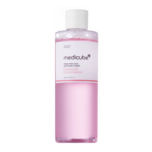 Medicube - PDRN Pink Cica Soothing Toner - Toner facial hidratant și iluminator - 250ml