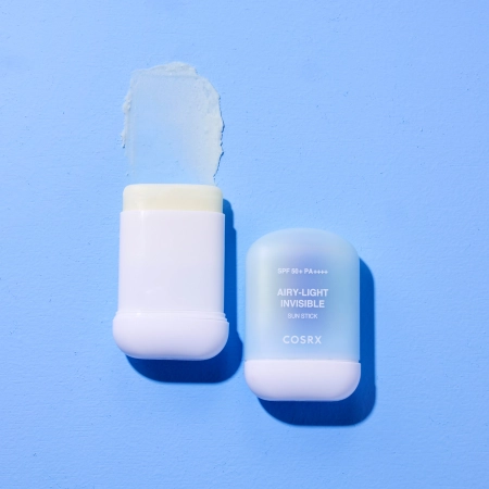 COSRX - Airy-Light Invisible Sun Stick SPF50+/PA++++ – Stick de protecție solară – 19 g