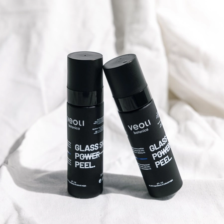 Veoli Botanica – Glass Skin Power Peel – Peeling Gel Hidratant și Iluminator pentru Față – 30ml