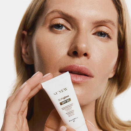 SunewMed+ - SUNglow SPF50 Cremă de Protecție Solară pentru Față cu Efect de Întinerire - 20ml