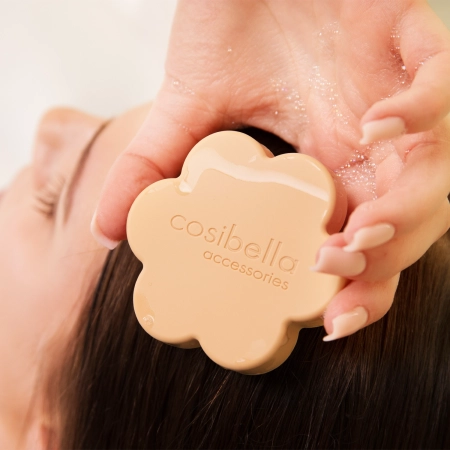 Cosibella Accessories – Perie de masaj din silicon pentru scalp sensibil
