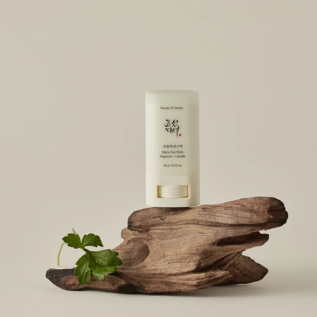 Beauty of Joseon - Matte Sun Stick Mugwort + Camelia SPF50+/PA++++ - Stick mat pentru protecție solară - 18g