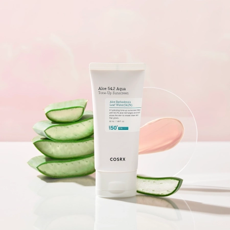 Cosrx - Aloe 54.2 Aqua Tone-Up Sunscreen SPF50+/PA++++ - Cremă hidratantă de protecție solară - 50ml 
