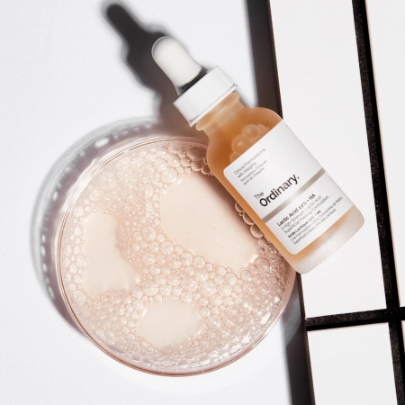 The Ordinary - Lactic Acid 10% + HA- Peeling cu acid lactic și acid hialuronic - 30ml