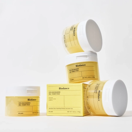 Biodance - Vita Niacinamide Gel Toner Pads - Dischete iluminatoare pentru față - 60 buc.